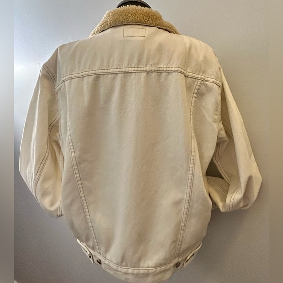 NWT Zara Sherpa White Denim Relaxed Fit Jacket - Picture 9 of 16